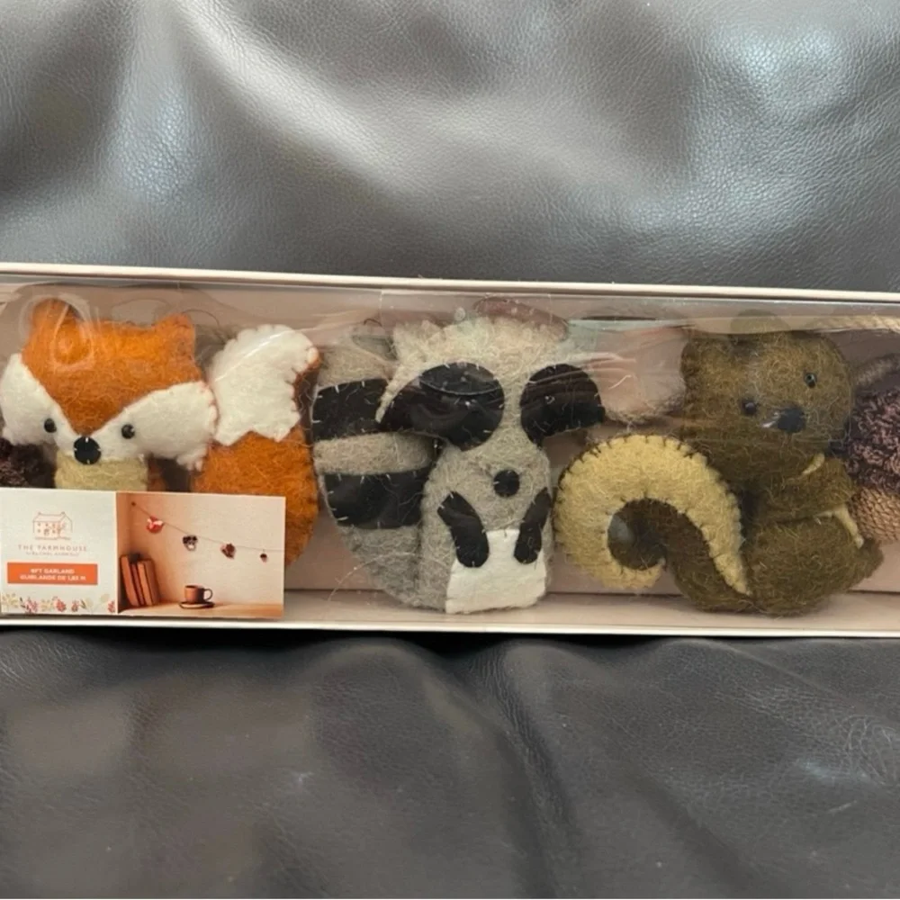 Thanksgiving The Farmhouse by Rachel Ashwell Forest Animals Garland